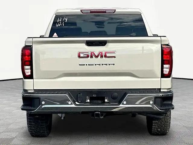 2026 GMC Sierra 1500 Crew Cab, Short Bed, Pro, 4WD