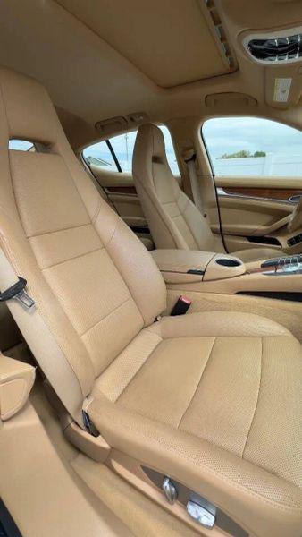 2011 Porsche Panamera 4S