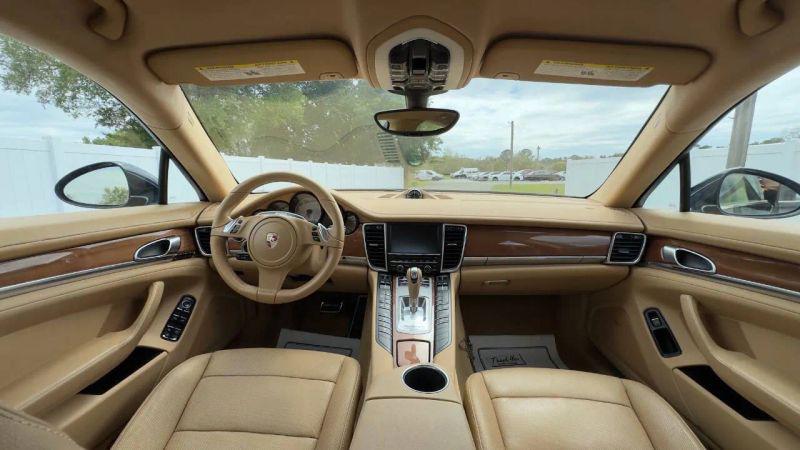 2011 Porsche Panamera 4S