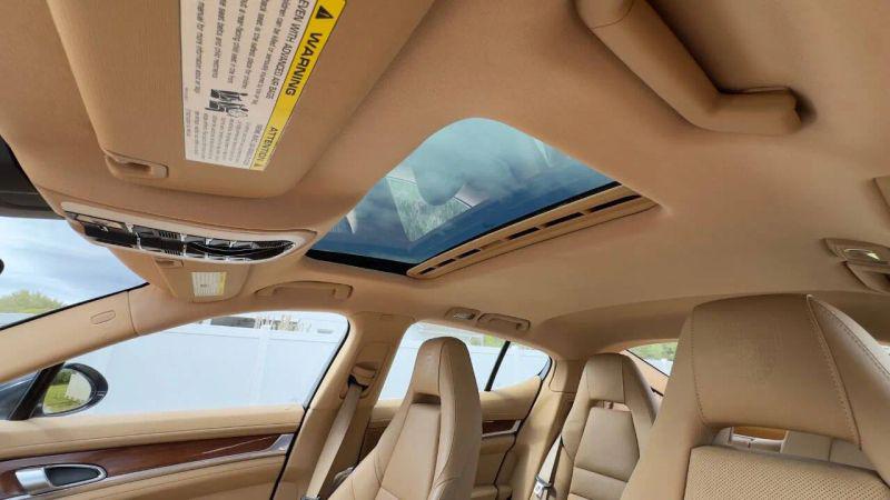 2011 Porsche Panamera 4S