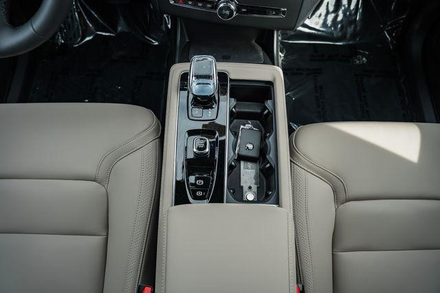 2026 Volvo XC90 Plug-In Hybrid Plus, T8 AWD, Electric/Gasoline, Bright, 7 Seats