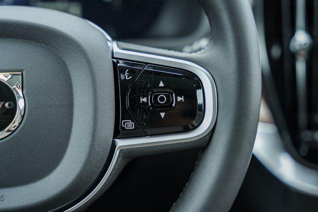 2026 Volvo XC90 Plug-In Hybrid Plus, T8 AWD, Electric/Gasoline, Bright, 7 Seats