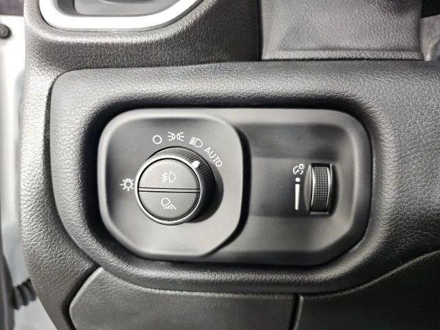 2024 Ram 3500 Big Horn Crew Cab 4x4 8' Box