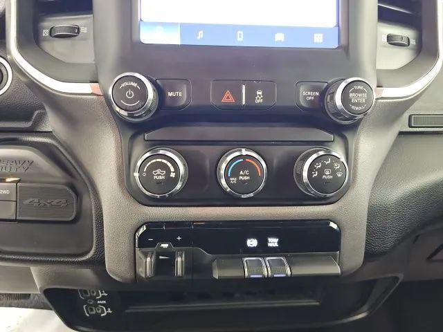 2024 Ram 3500 Big Horn Crew Cab 4x4 8' Box