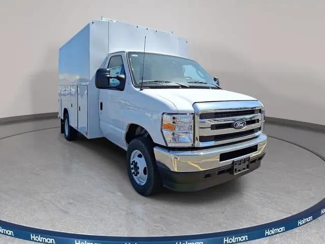 2027 Ford E-Series Cutaway E-Series Cutaway