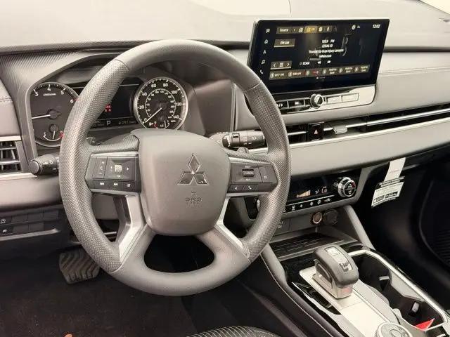 2026 Mitsubishi Outlander ES 2.5 2WD