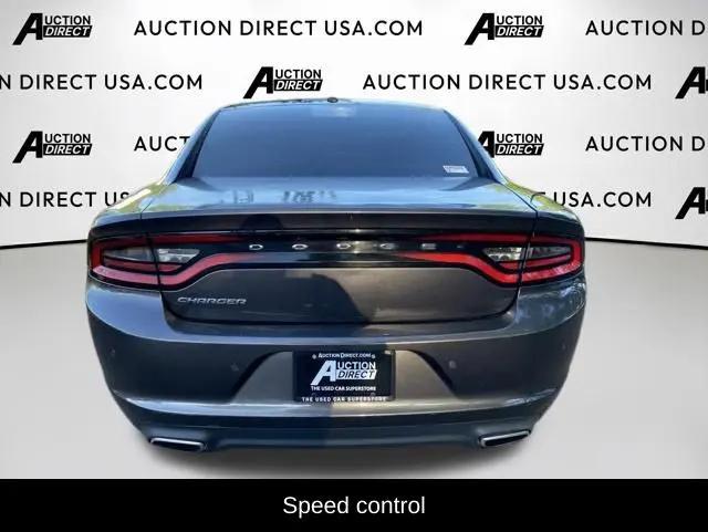 2015 Dodge Charger SE