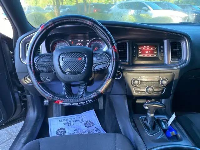 2015 Dodge Charger SE