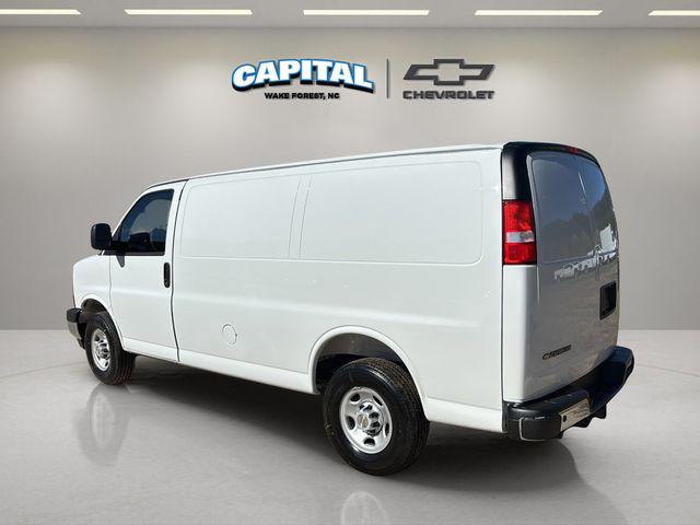 2026 Chevrolet Express Cargo Van 3500 Regular Wheelbase, WT, RWD
