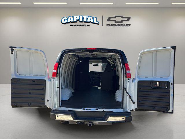 2026 Chevrolet Express Cargo Van 3500 Regular Wheelbase, WT, RWD