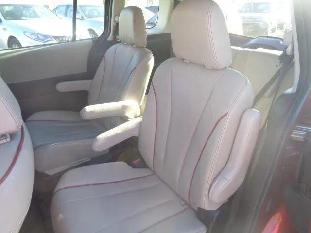 2012 Mazda Mazda5 Grand Touring