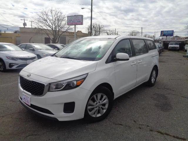 2016 Kia Sedona L