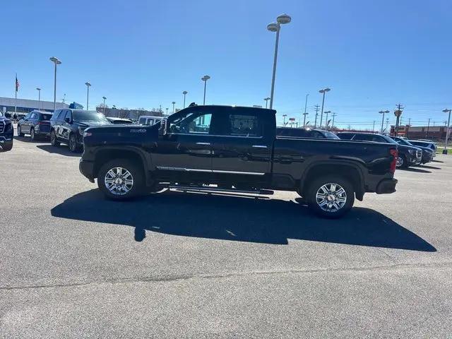 2024 Chevrolet Silverado 2500HD High Country