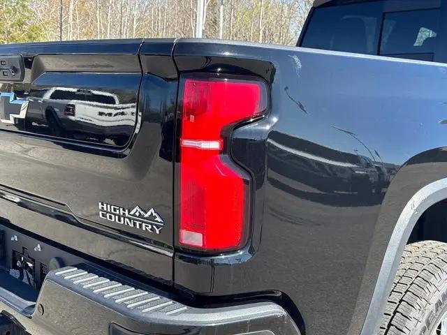 2024 Chevrolet Silverado 2500HD High Country