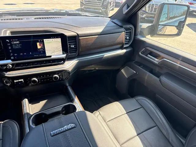 2024 Chevrolet Silverado 2500HD High Country
