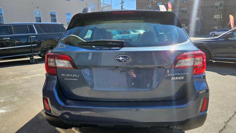2017 Subaru Outback 2.5i