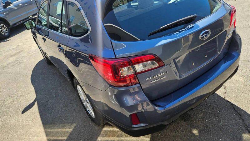 2017 Subaru Outback 2.5i