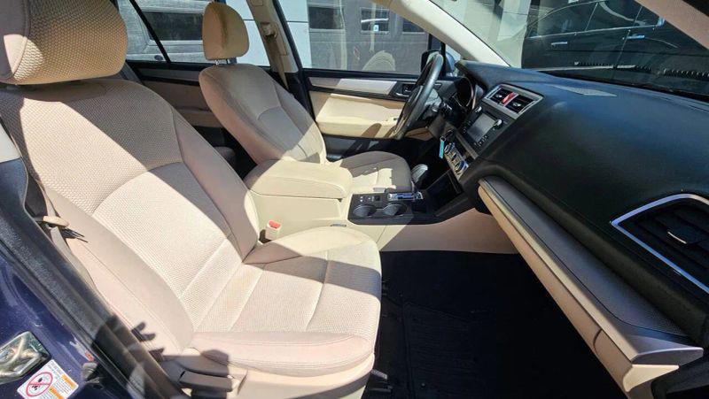 2017 Subaru Outback 2.5i
