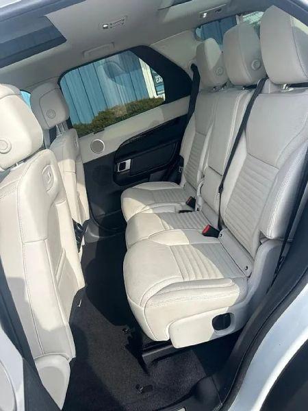 2025 Land Rover Discovery P300 S