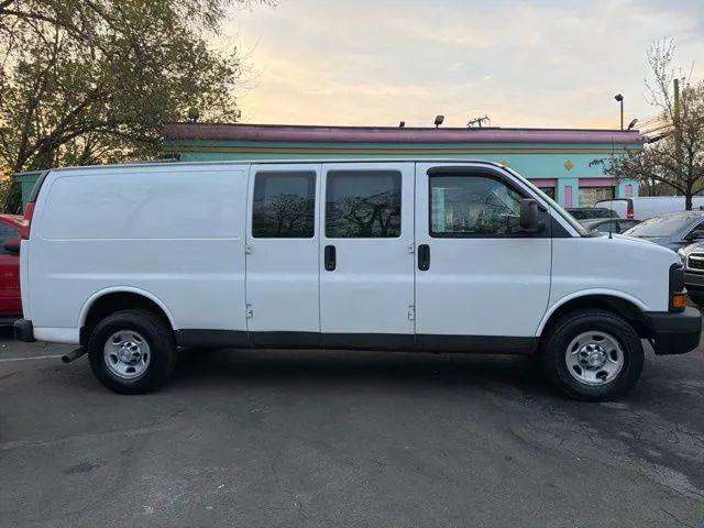 2016 Chevrolet Express Work Van