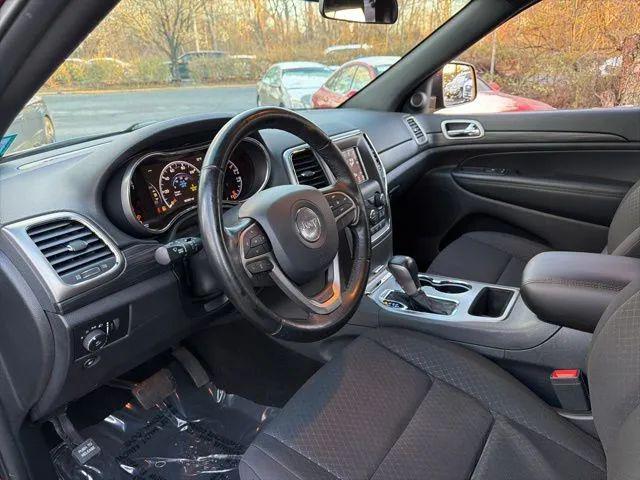 2020 Jeep Grand Cherokee Laredo E 4x4