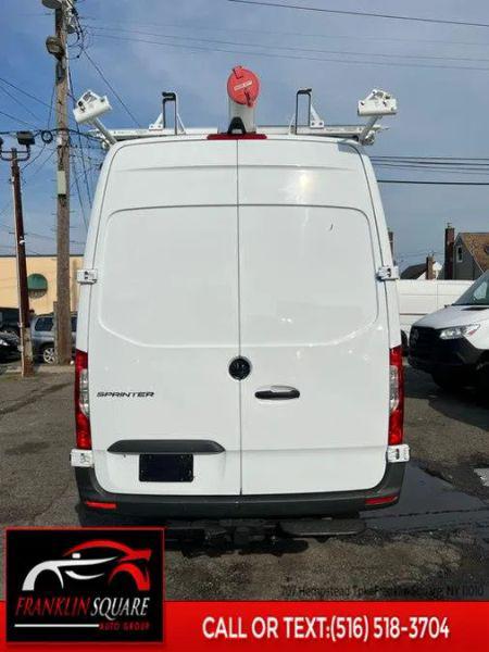 2022 Mercedes-Benz Sprinter 2500 High Roof I4