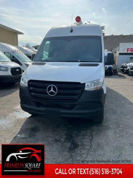 2022 Mercedes-Benz Sprinter 2500 High Roof I4