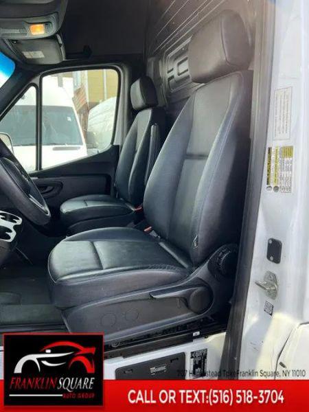 2022 Mercedes-Benz Sprinter 2500 High Roof I4