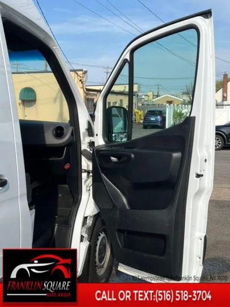 2022 Mercedes-Benz Sprinter 2500 High Roof I4