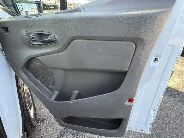 2024 Ford Transit Cargo Van w/LWB