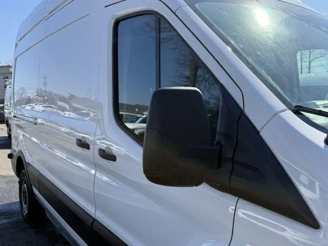 2024 Ford Transit Cargo Van w/LWB