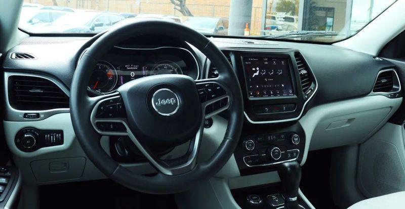 2021 Jeep Cherokee Latitude Plus 4x4