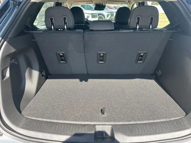 2027 Chevrolet Bolt LT FWD