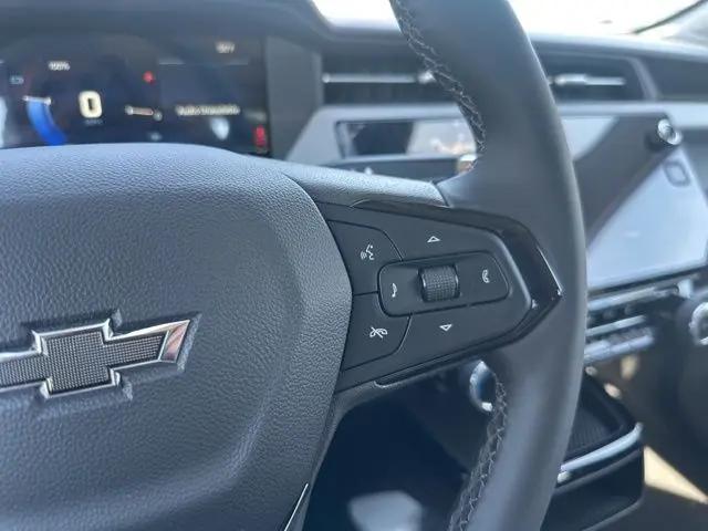 2027 Chevrolet Bolt LT FWD