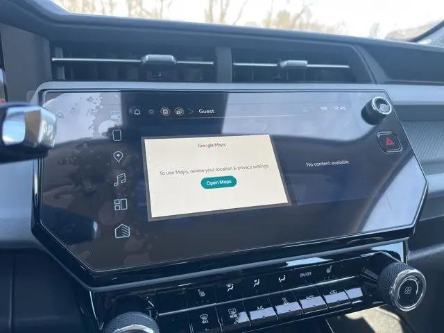 2027 Chevrolet Bolt LT FWD
