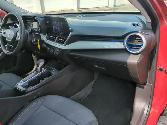2024 Chevrolet Trax FWD SP
