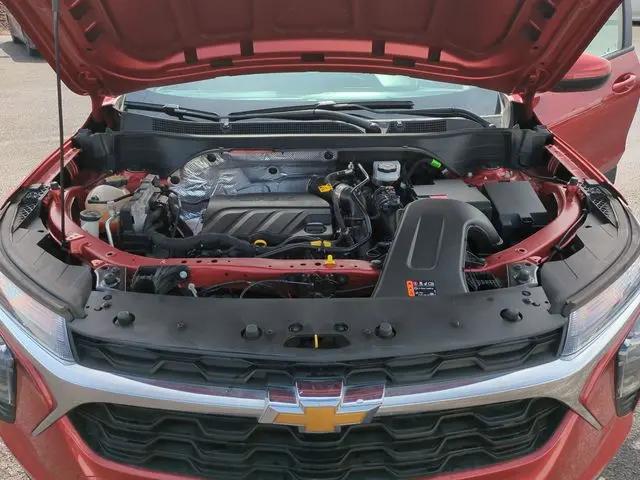 2024 Chevrolet Trax FWD SP