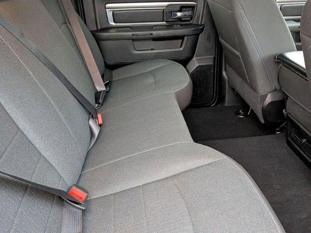 2024 Ram 1500 Classic Warlock Crew Cab 4x4 5'7" Box