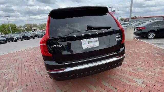2023 Volvo XC90 B6 Ultimate 7-Seater