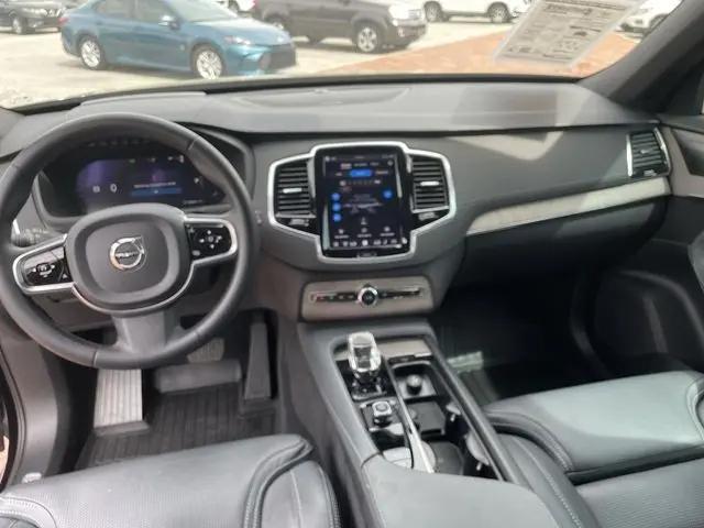 2023 Volvo XC90 B6 Ultimate 7-Seater