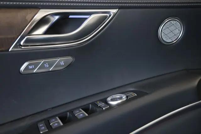 2026 Genesis GV80 2.5T Select AWD