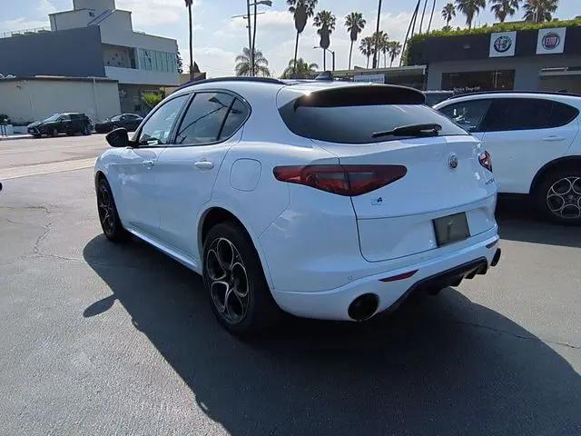 2023 Alfa Romeo Stelvio Veloce AWD