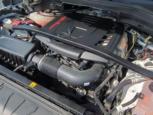 2023 Alfa Romeo Stelvio Veloce AWD