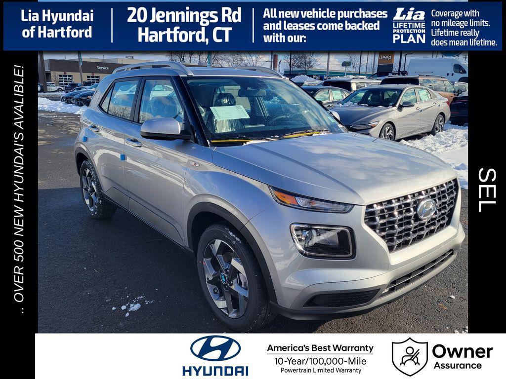 2026 Hyundai Venue SEL w/ 2-Tone Roof IVT's photo