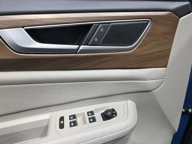 2026 Volkswagen Atlas SE