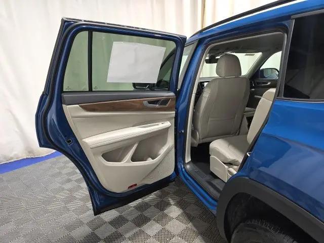 2026 Volkswagen Atlas SE