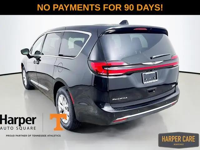2026 Chrysler Pacifica Select AWD