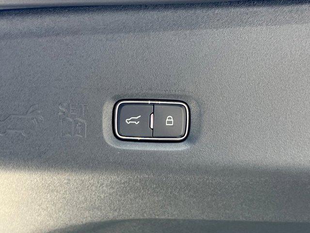 2026 Lincoln Navigator Black Label L