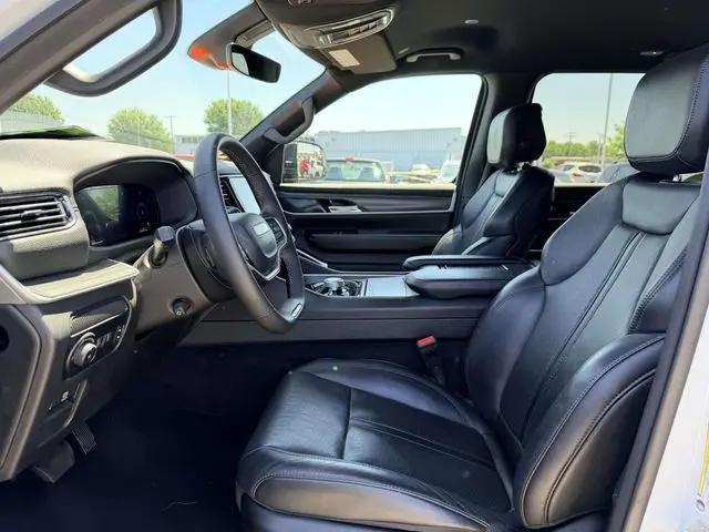2023 Jeep Wagoneer Series II 4x4