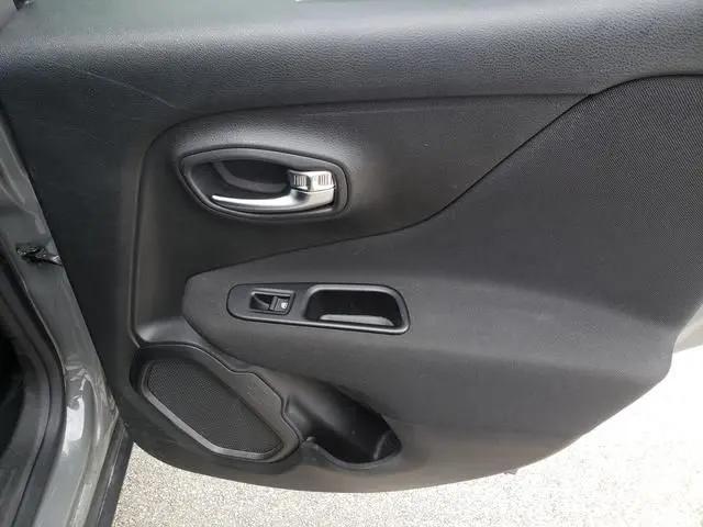 2021 Jeep Renegade Latitude 4x4
